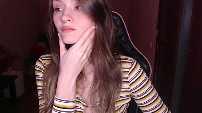 Chat +18 de jeann_elsaa ao vivo