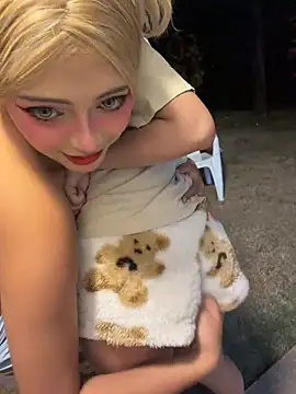 seraphine23 XXX чат на живо