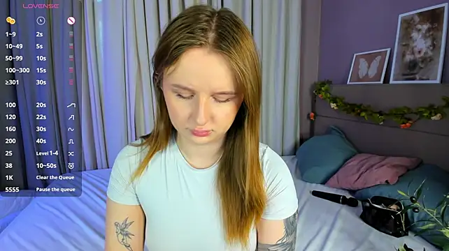 Rina_Panic লাইভ XXX চ্যাট