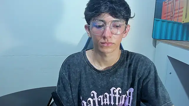 ElanGiraldo Live XXX-Chat
