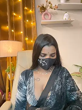 its_ur_flora's Live XXX Chat