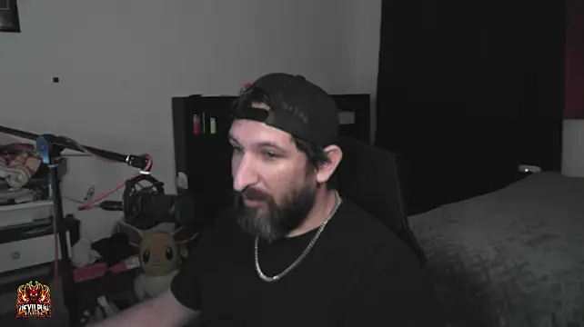 Chatroom XXX en direct de DevilPup75_