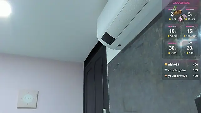 veronica_bigass 现场XXX聊天