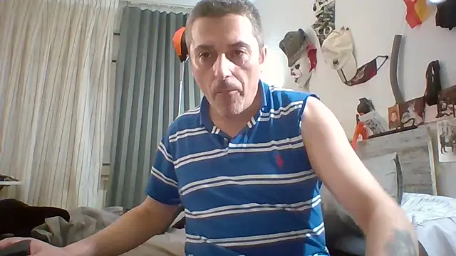 jorge6869: онлайн-секс-чат