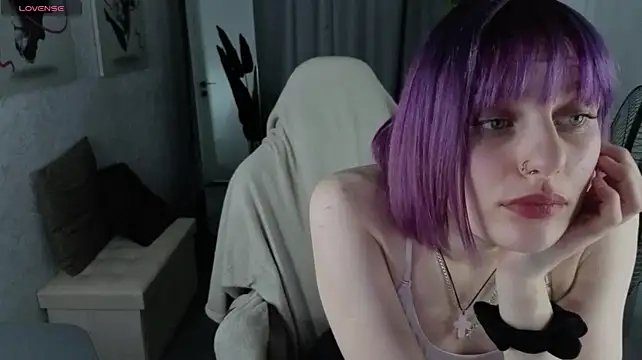 Megg_bb Chat XXX in diretta