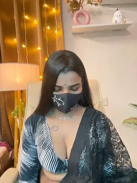 its_ur_flora Adlı Modelin Canlı XXX Sohbeti