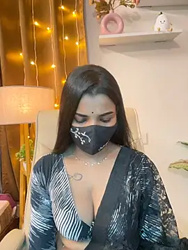its_ur_flora Adlı Modelin Canlı XXX Sohbeti