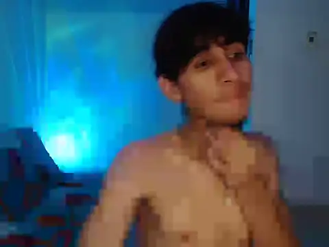 ElliotAzert – Naživo XXX chat
