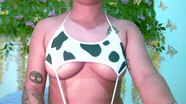 Crysrus Live XXX-Chat