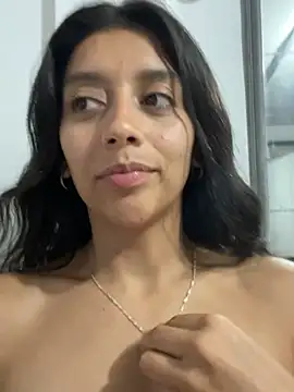 BrittanyDiazのライブXXXチャット
