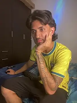 Chat XXX ao vivo de Kriss_Edwards