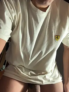 Chat XXX ao vivo de lucas-storm