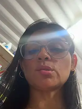 Živý XXX chat _Linda_88