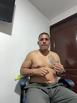 Gentiemax_23 – Live XXX-chat
