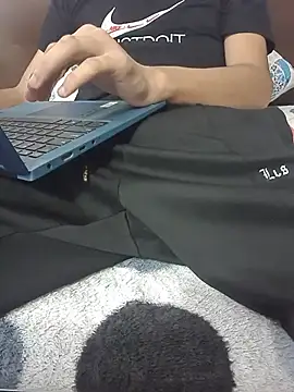 axc77 Webcam show