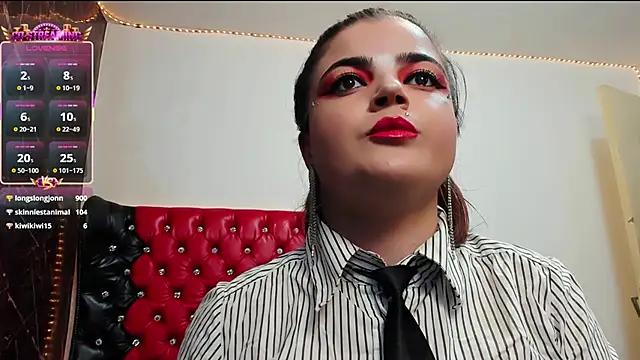 Hot_Falling_Devil Adlı Modelin Canlı XXX Sohbeti