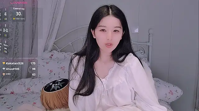 BingLin- Live XXX Chat