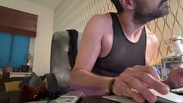 tomz0819's Live XXX Chat