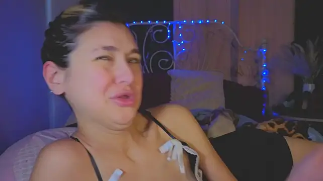 Živý XXX chat Funny_Bunny