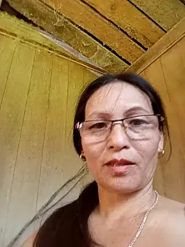 XXX chat uživo modela Sexy_cum123