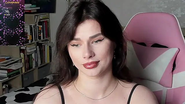 bbJ_one Adlı Modelin Canlı XXX Sohbeti