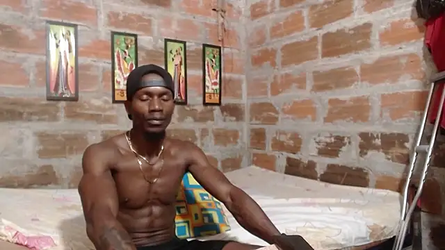 miltonjjakee Chat XXX in diretta