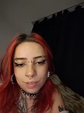 Ivy1111 Chat XXX in diretta