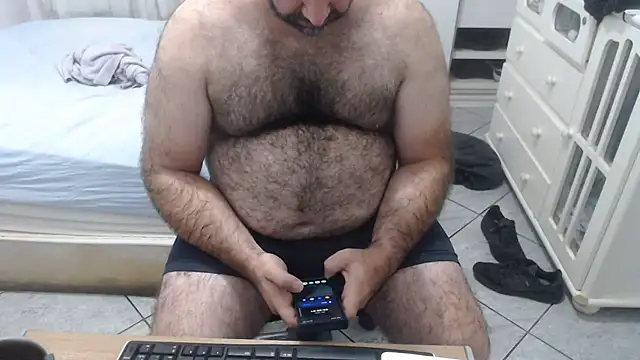 Chat +18 de MysterBearMG ao vivo
