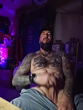 Beardedtattood Live XXX-Chat