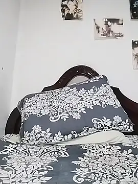 XXX chat uživo modela arianna_rouse_
