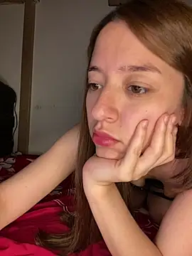 -rosi élő XXX-chatje