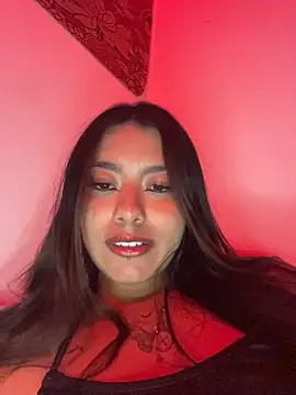 Katta_ossa Chat XXX in diretta