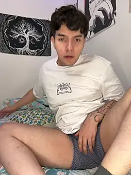 MiloAngell – webcam-show