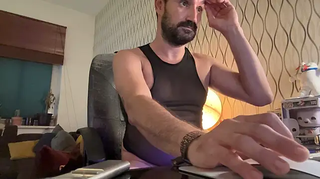 tomz0819: απευθείας συνομιλία ΧΧΧ