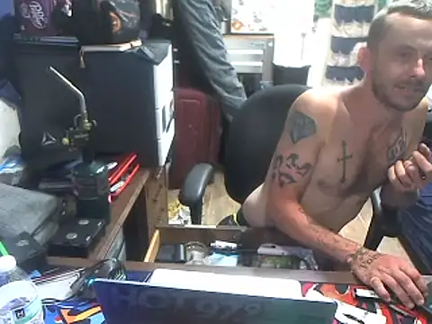 CloudDadddyyy XXX чат на живо