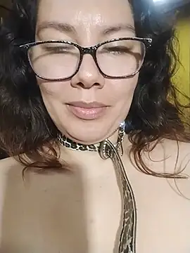 shio_26's Live XXX Chat