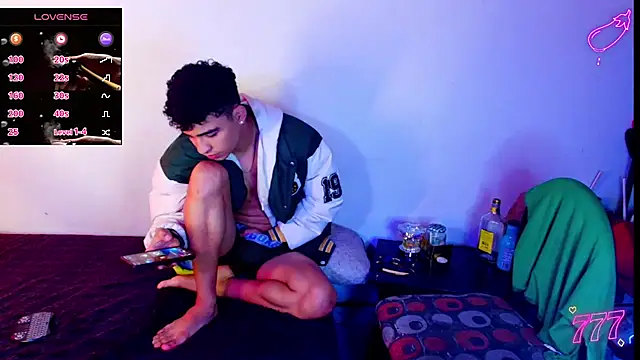 tiancamn Live XXX chat