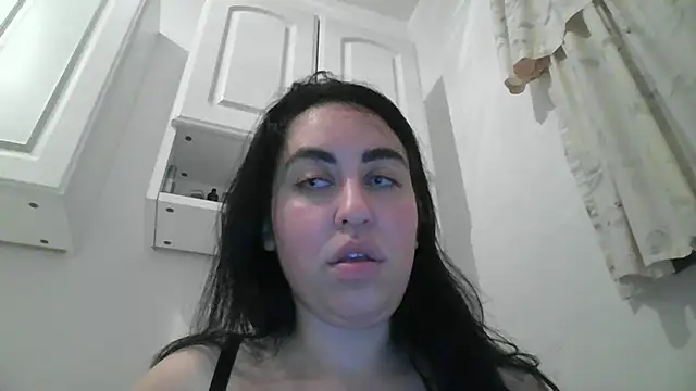 Chatroom XXX en direct de WetFlower69