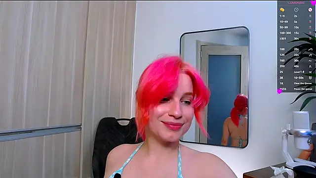 Chat +18 de MinaGloww ao vivo