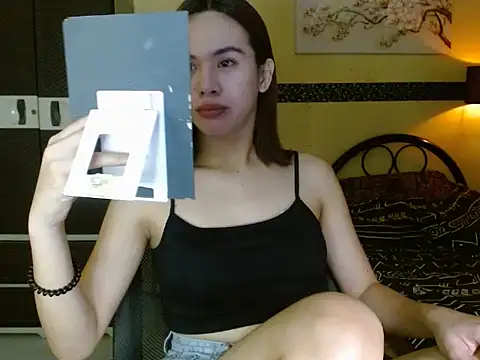 SweetTs4u's Live XXX Chat