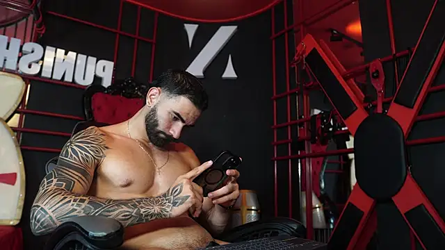 Austin_bolt Chat XXX in diretta