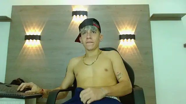 XXX chat uživo modela Gaeliitto