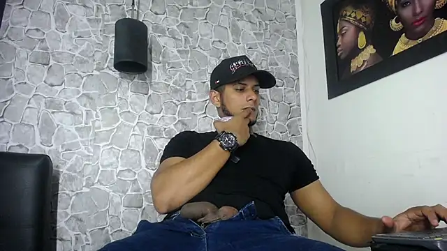 Chris_Dick23 Live XXX-chat