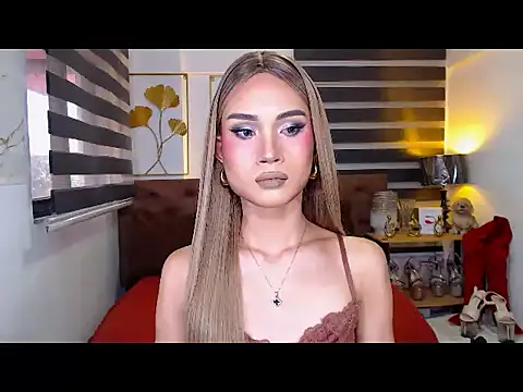 دردشة JuicyCockThea الجنسية المباشرة