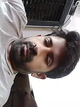 XxX_KING30 Adlı Modelin Canlı XXX Sohbeti