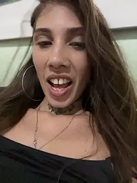 Unanena Chat XXX in diretta