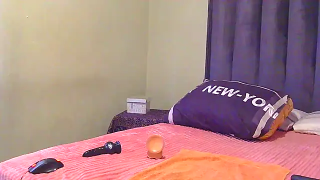 HOTSEXCBOOBS30xx Chat XXX in diretta