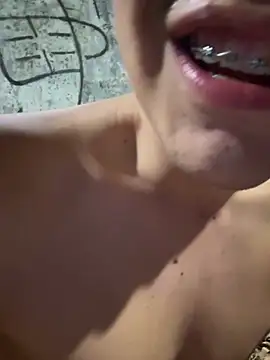 Chat +18 de Liam_Moss ao vivo
