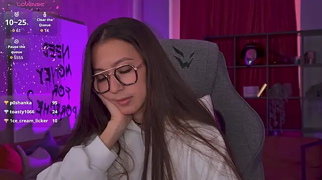 LanaBaker – Naživo XXX chat