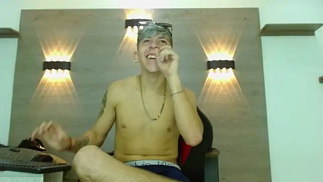 Gaeliitto live XXX chat